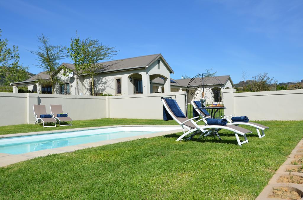 Under Oaks Guesthouse Paarl Esterno foto